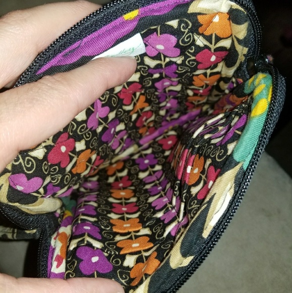 Vera bradley crossbody - Picture 3 of 4